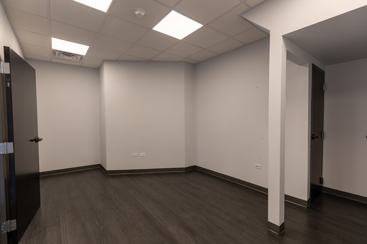 9300 Ogden Avenue Property Photo 15