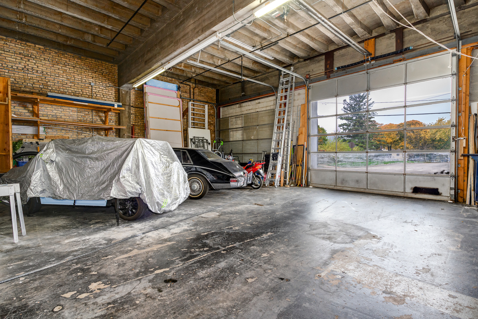 2109-2119 Greenbay Road Property Photo 41