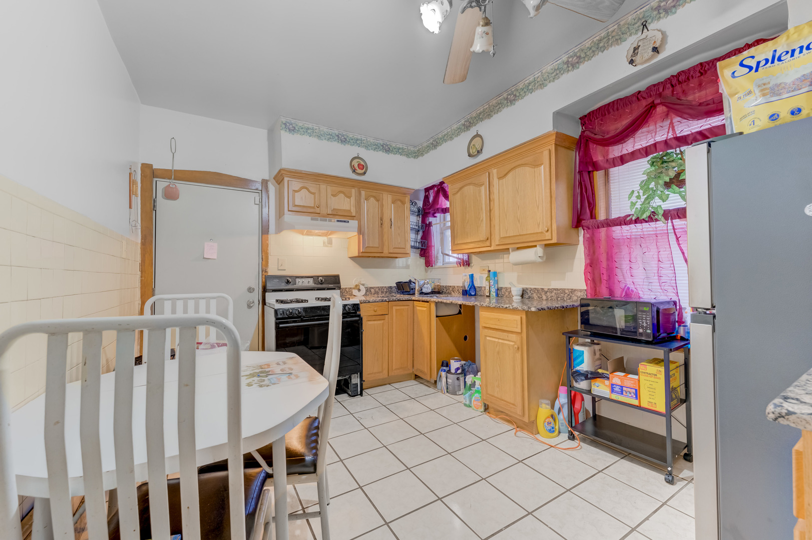 1721 N Menard Avenue Property Photo 12