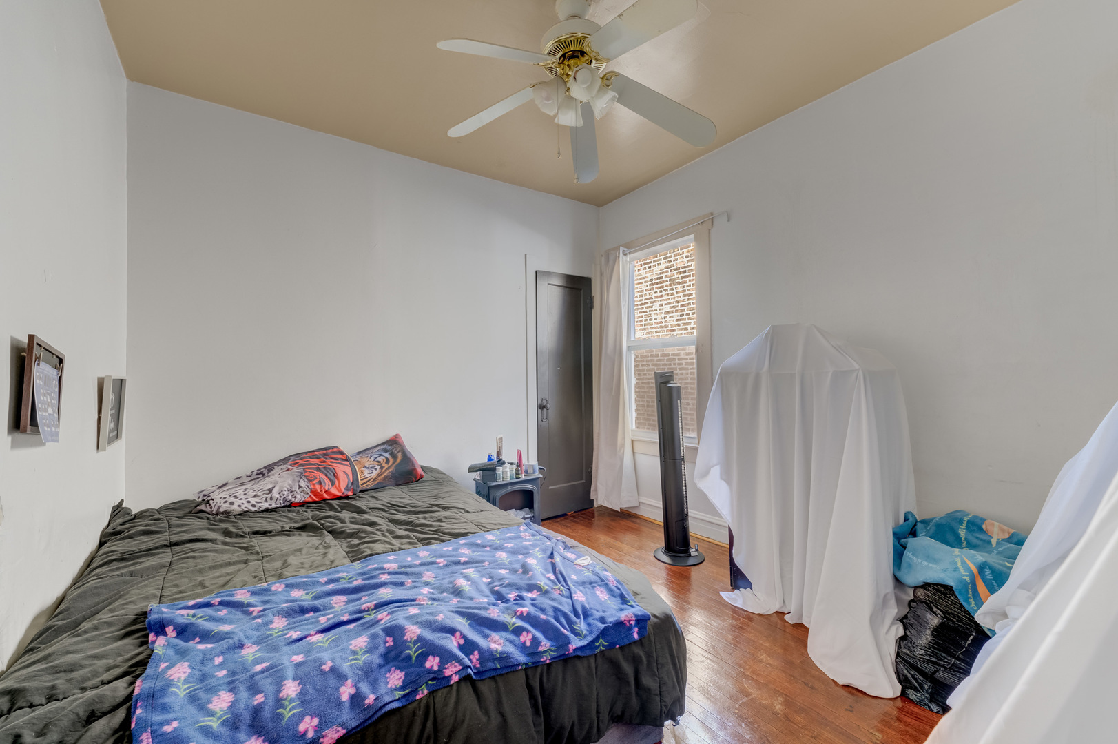 1721 N Menard Avenue Property Photo 17