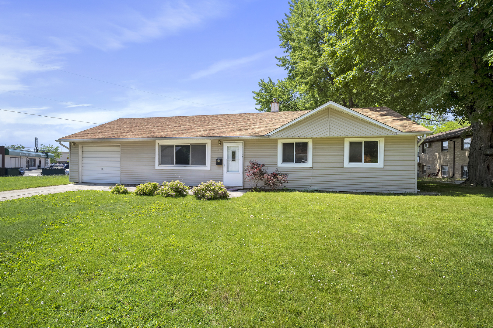 310 Maple Drive Property Photo