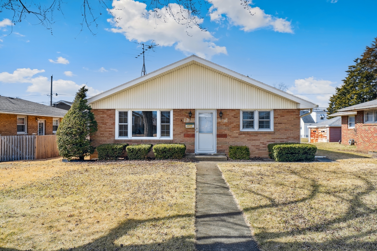1711 Highland Avenue Property Photo