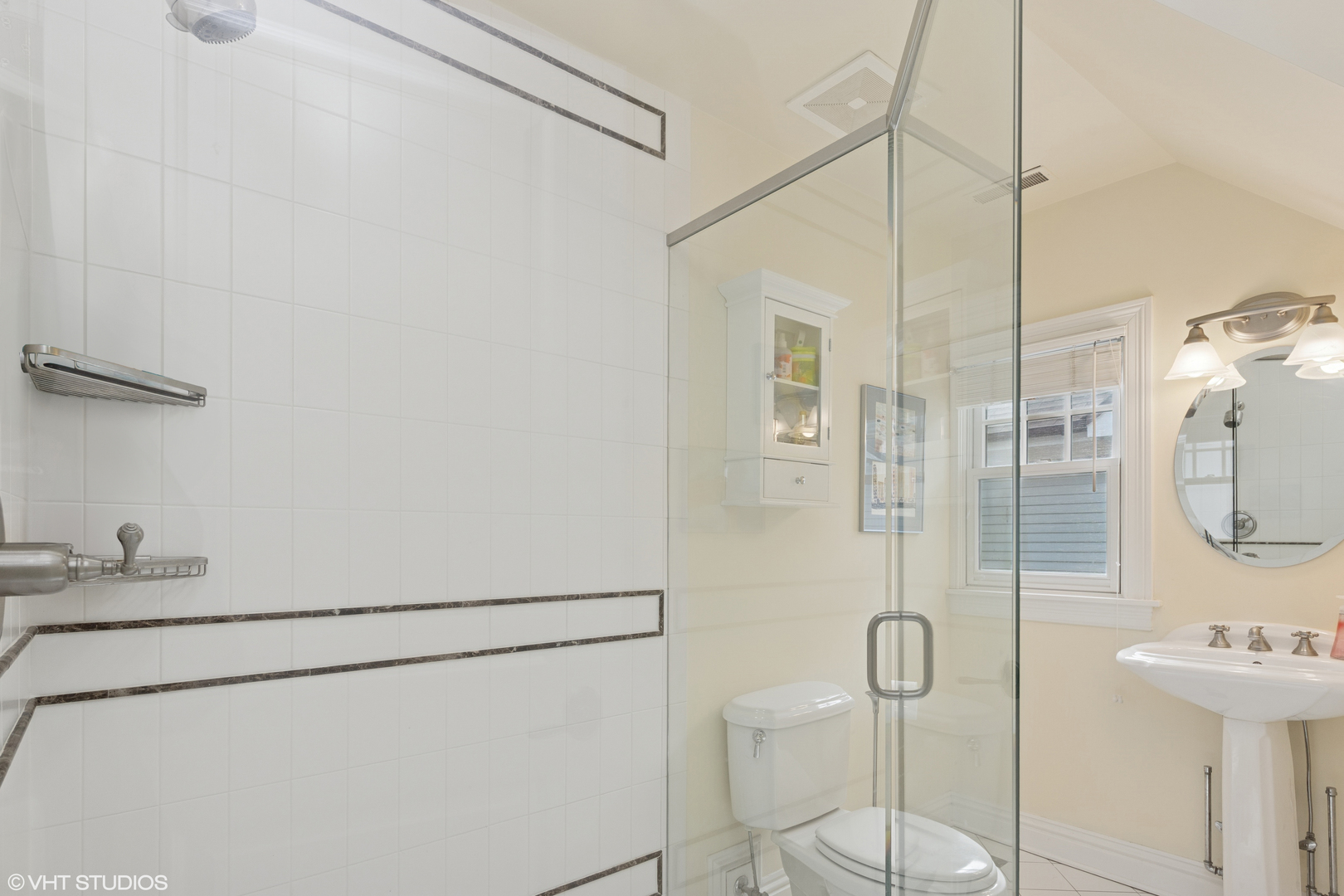 770 Oakwood Avenue Property Photo 13
