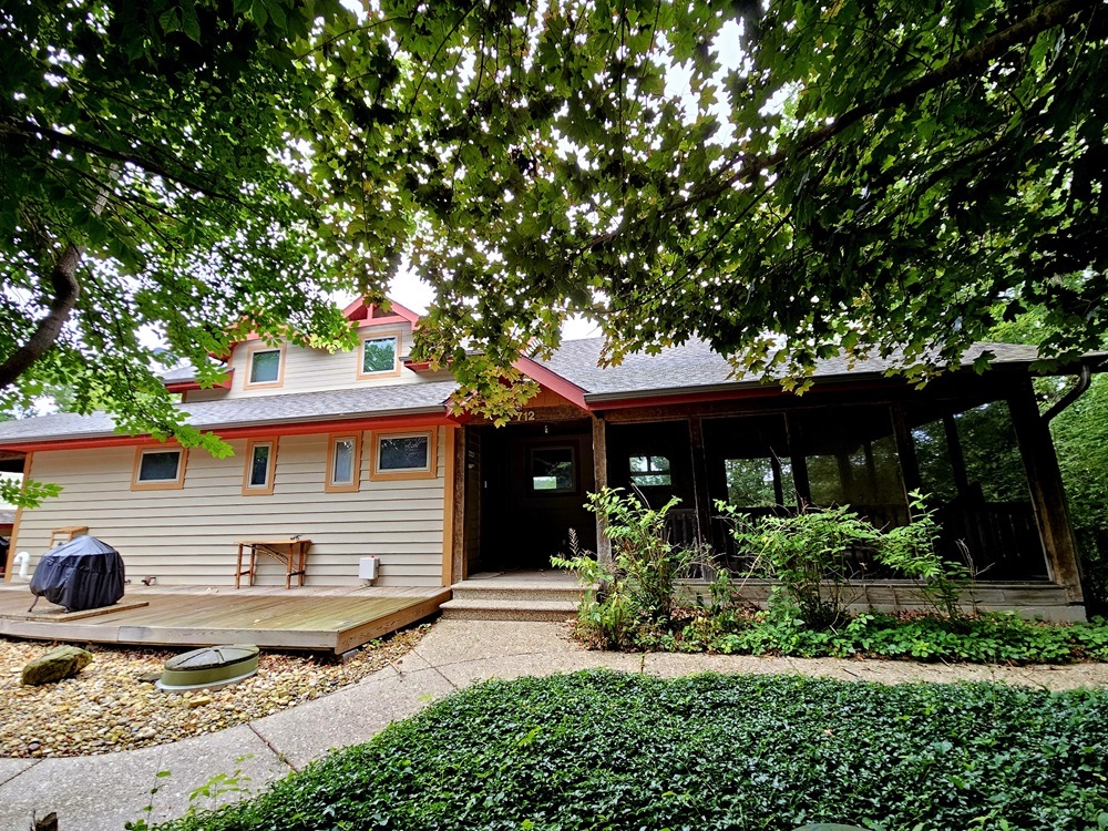 Dixon Real Estate Listings Main Image