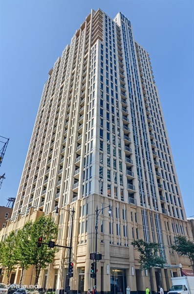 1250 S Michigan Ave Property Photo