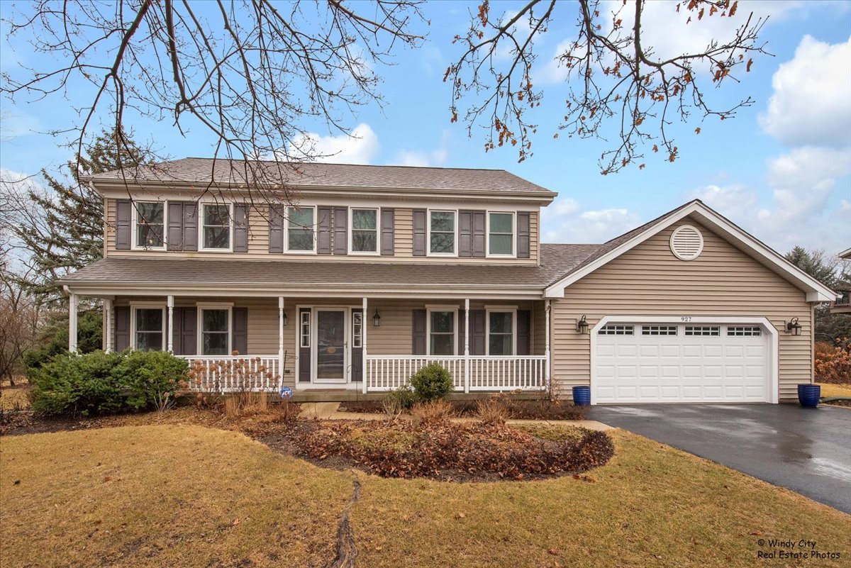 927 Acorn Drive Property Photo