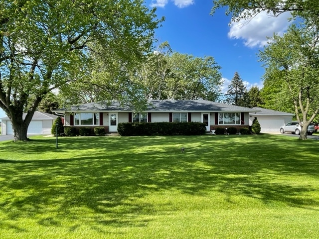 428 Real Estate Listings Main Image