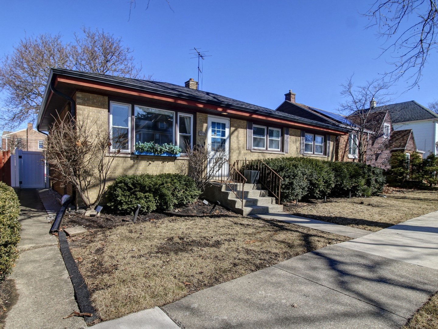 Brookfield Real Estate Listings Main Image
