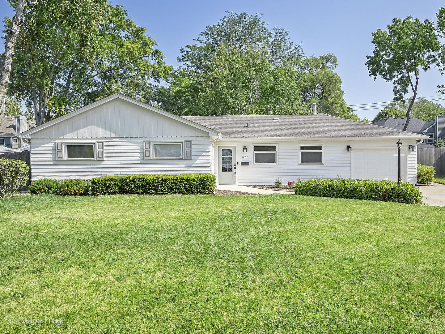 427 Turf Lane Property Photo
