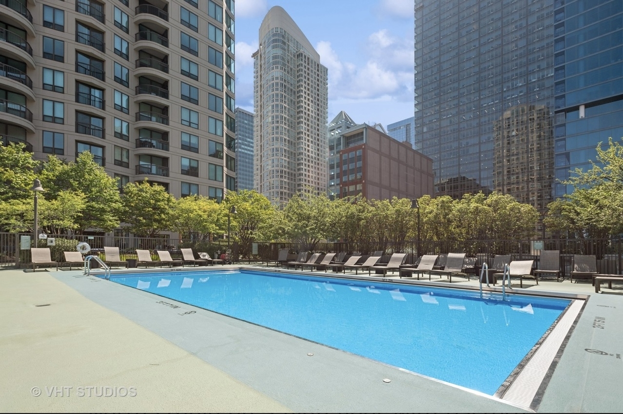 400 N Lasalle Street 4508 Property Photo 21