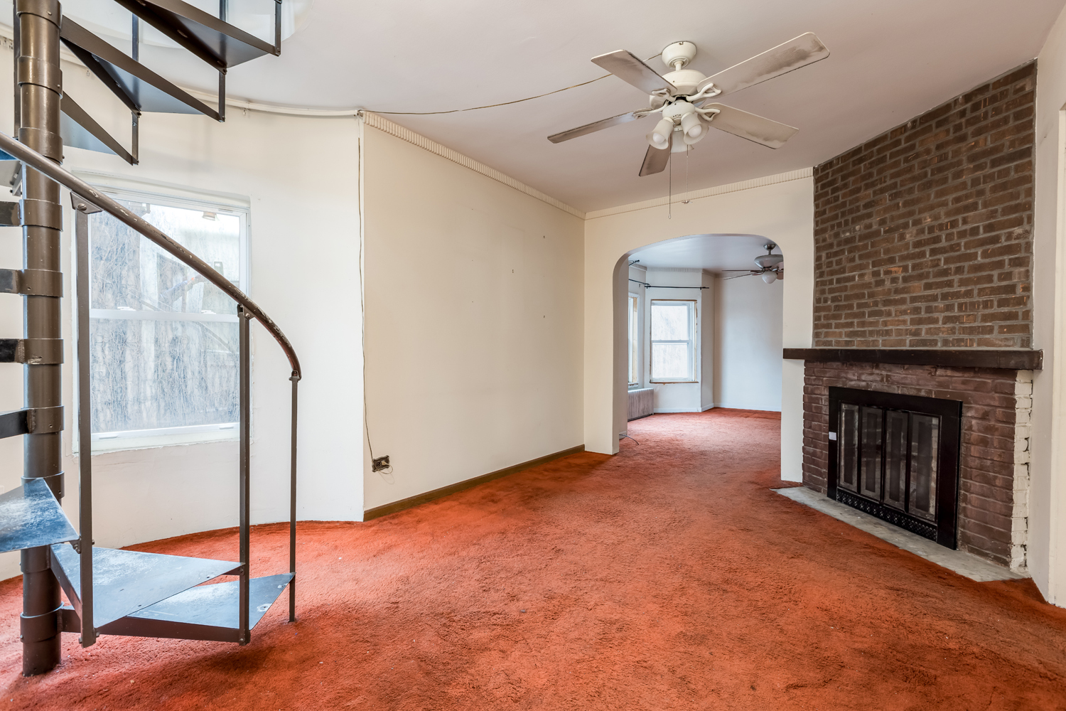 4016 Blanchan Avenue Property Photo 3