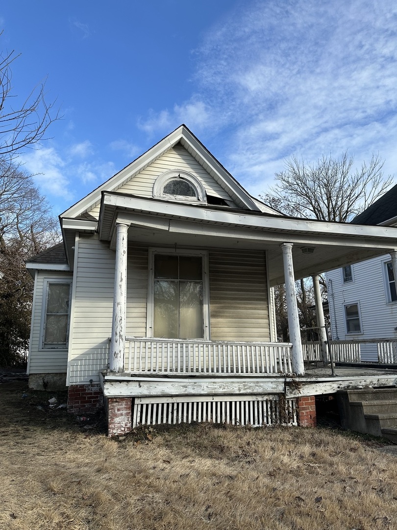 1568 N Main Street Property Photo