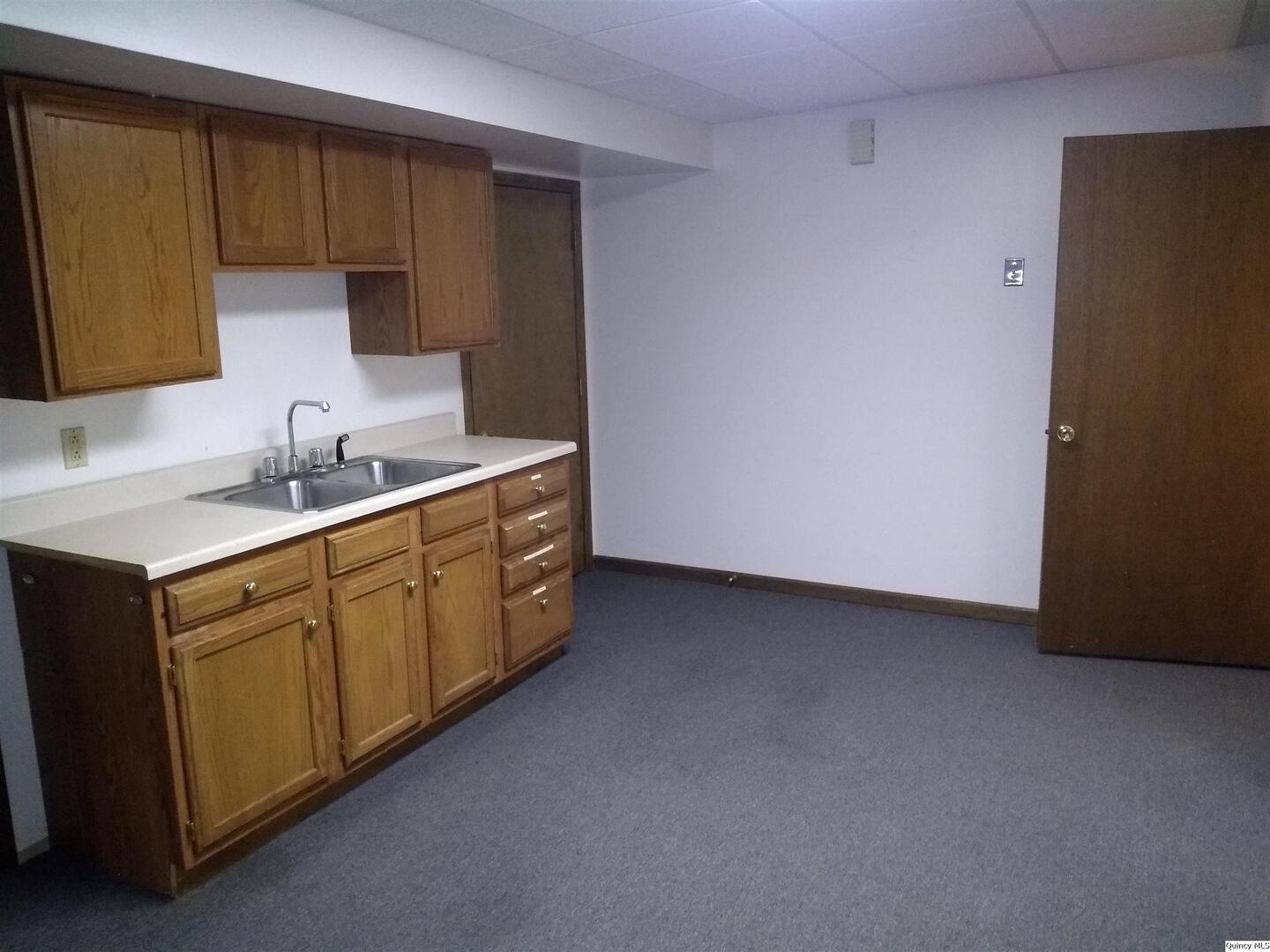 3236 Broadway Street, Suite 300 Property Photo 9
