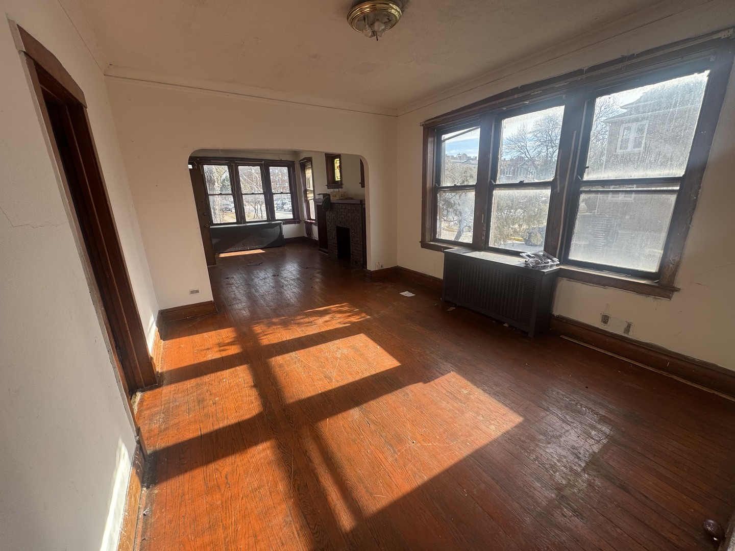 1838 S 48th Court Property Photo 4