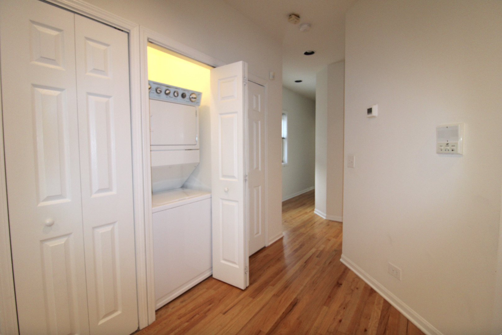 1525 W Augusta Boulevard Property Photo 6