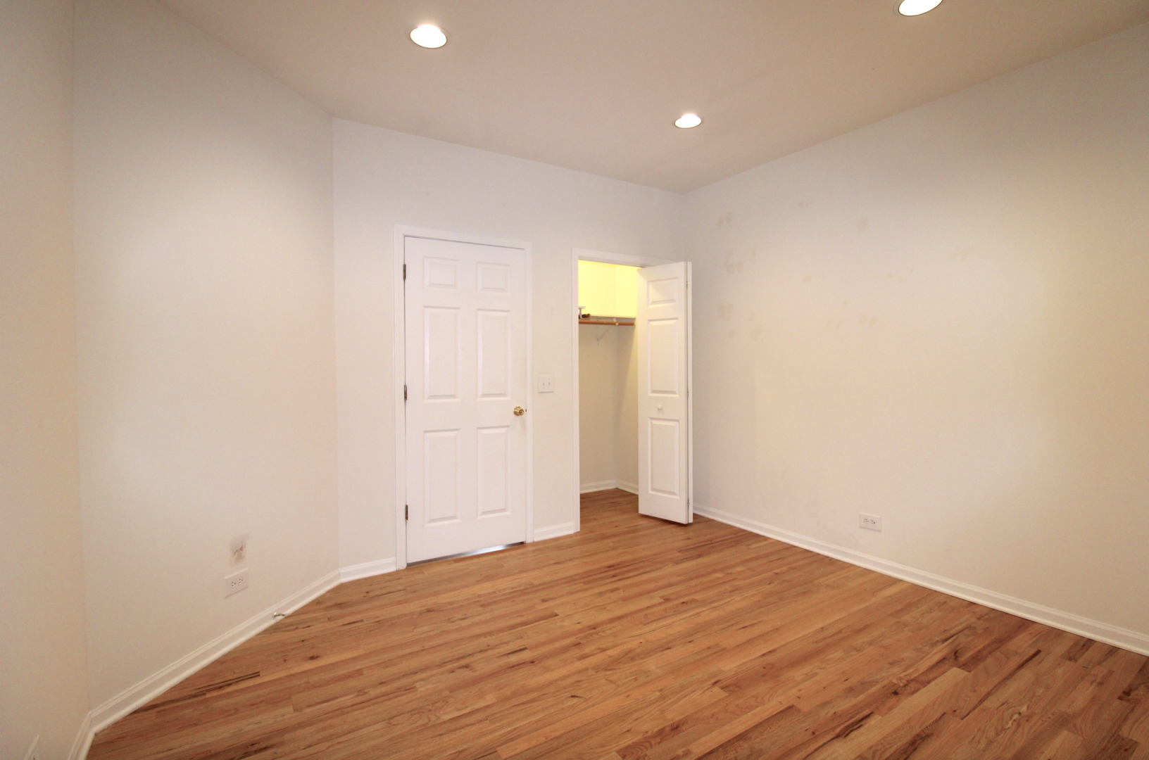 1525 W Augusta Boulevard Property Photo 12