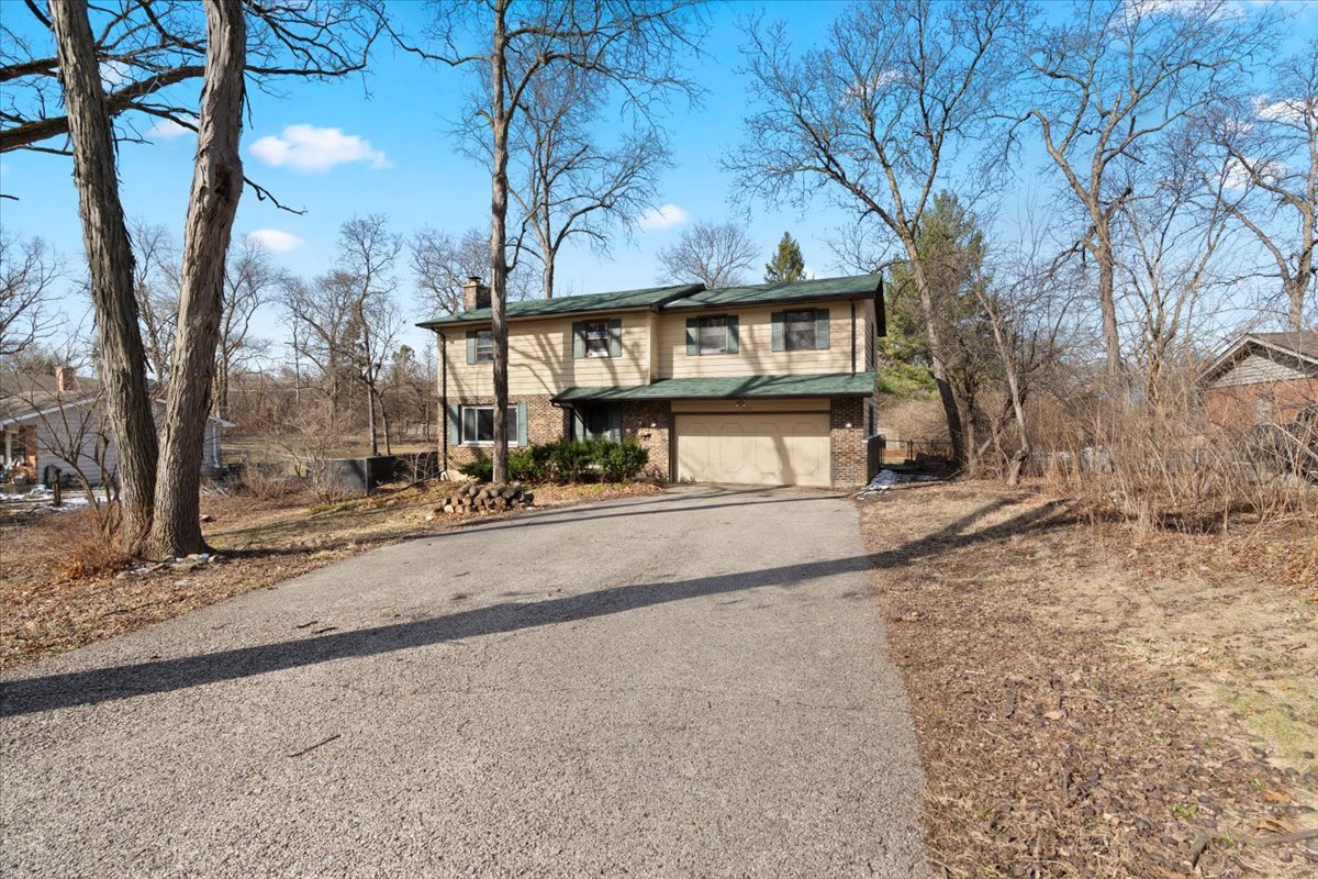 6303 Robin Lane Property Photo