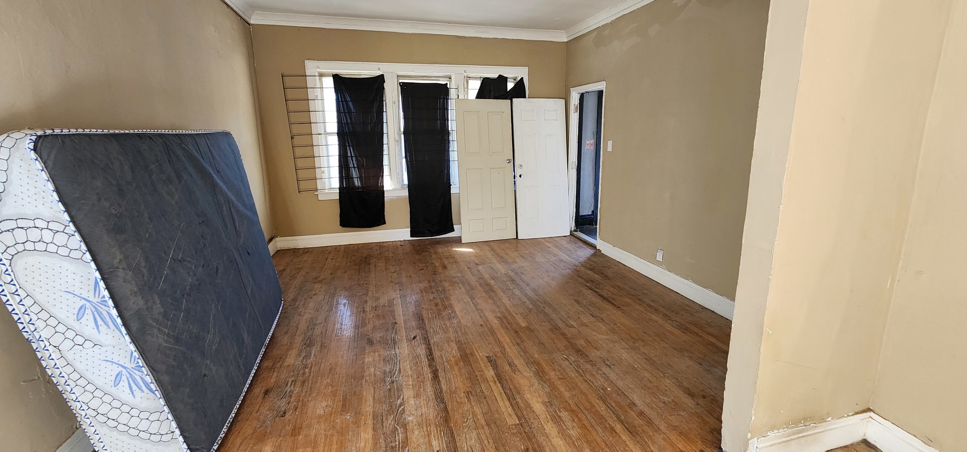 10907 S State Street Property Photo 4