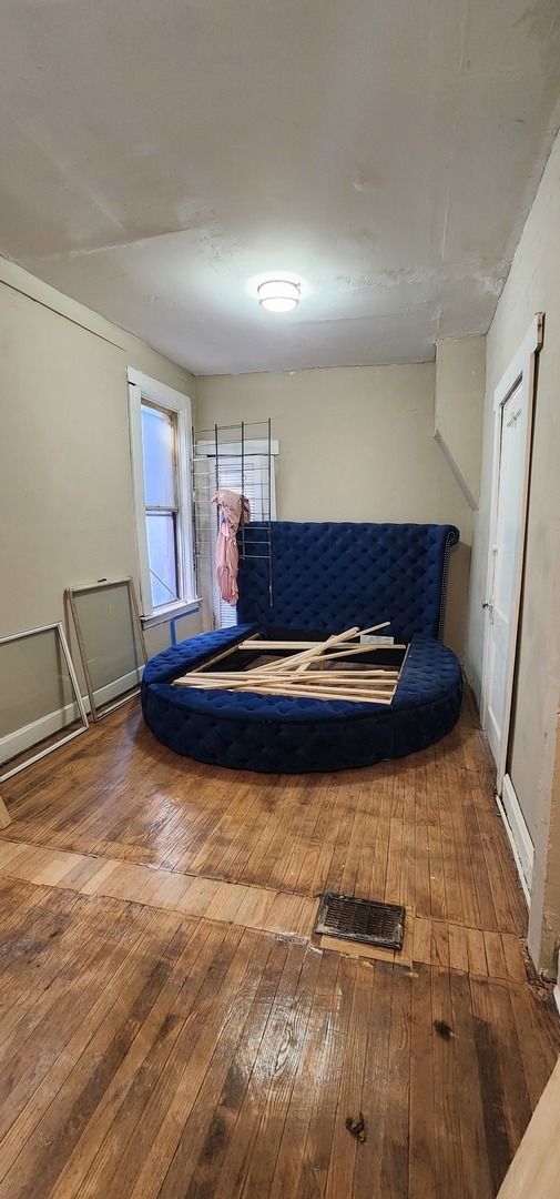 10907 S State Street Property Photo 11