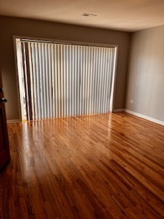 1268 S Saint Louis Avenue Property Photo 2