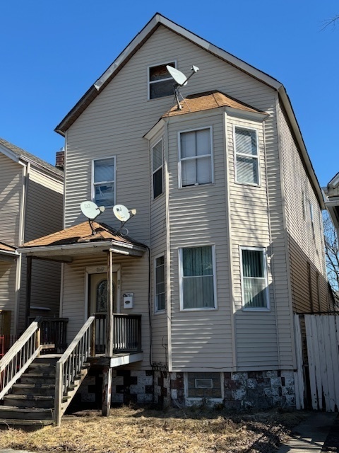 8647 S Manistee Avenue Property Photo 1