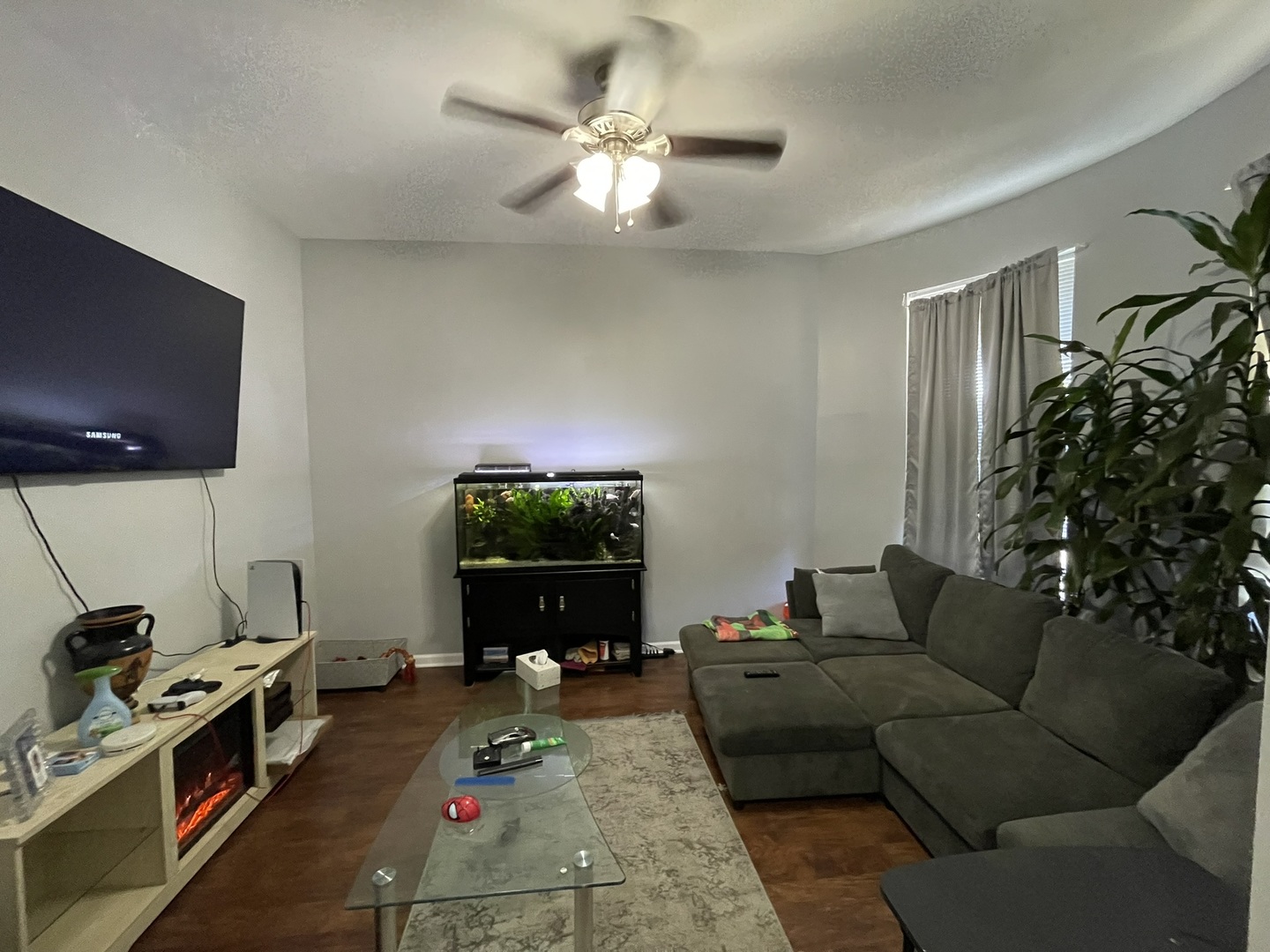 7621 S Lowe Avenue Property Photo 4