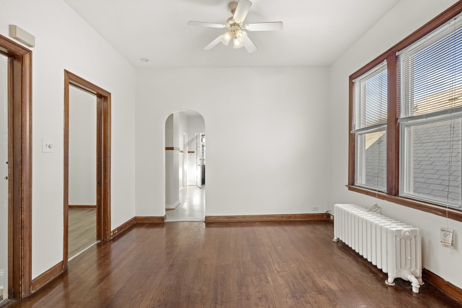 2922 E 97th Street Property Photo 5