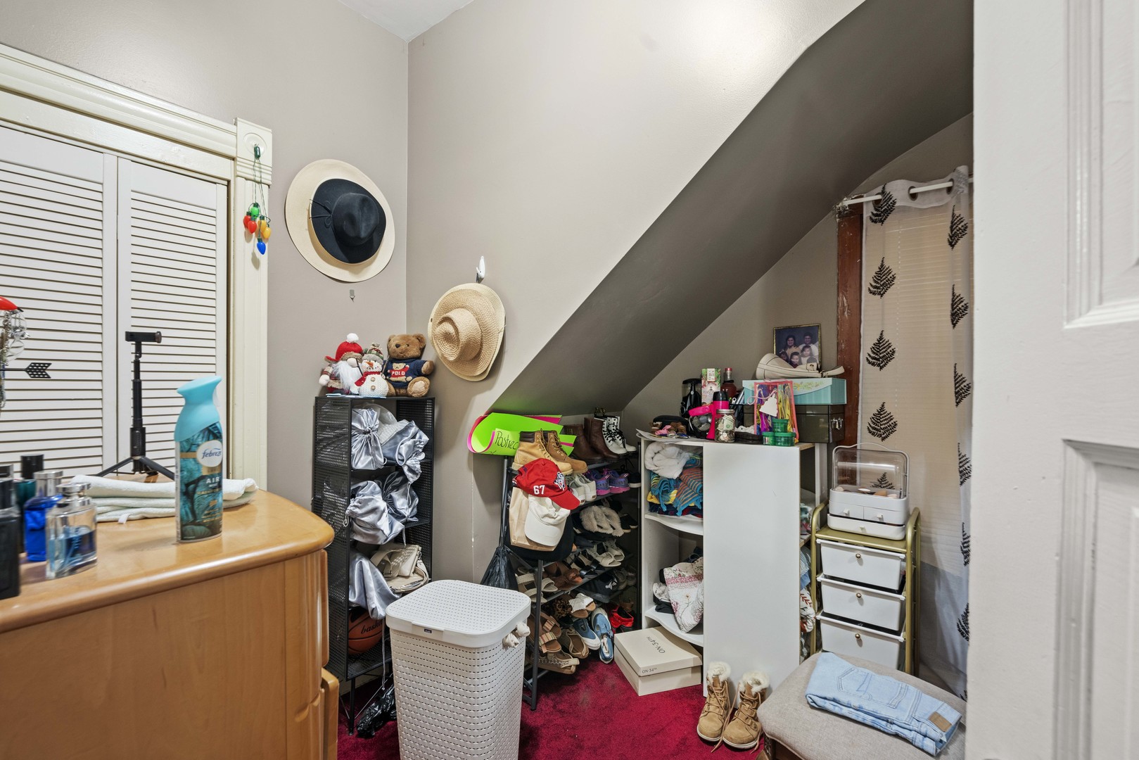 2922 E 97th Street Property Photo 15