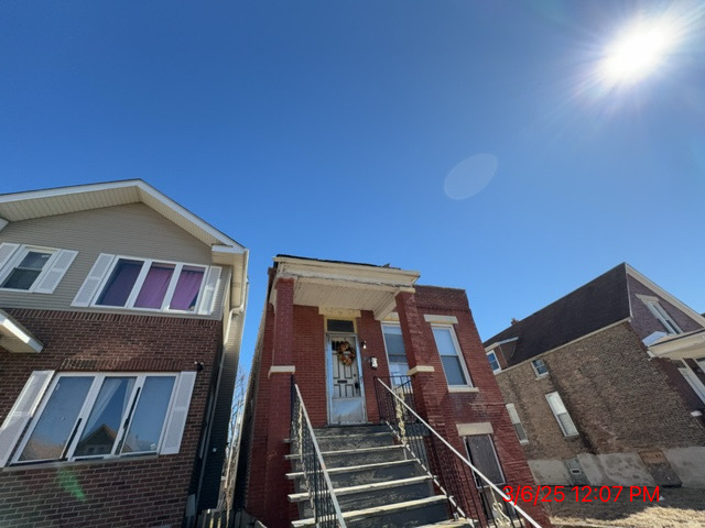 6725 S Justine Street Property Photo 8
