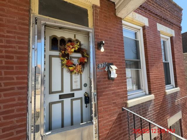 6725 S Justine Street Property Photo 17