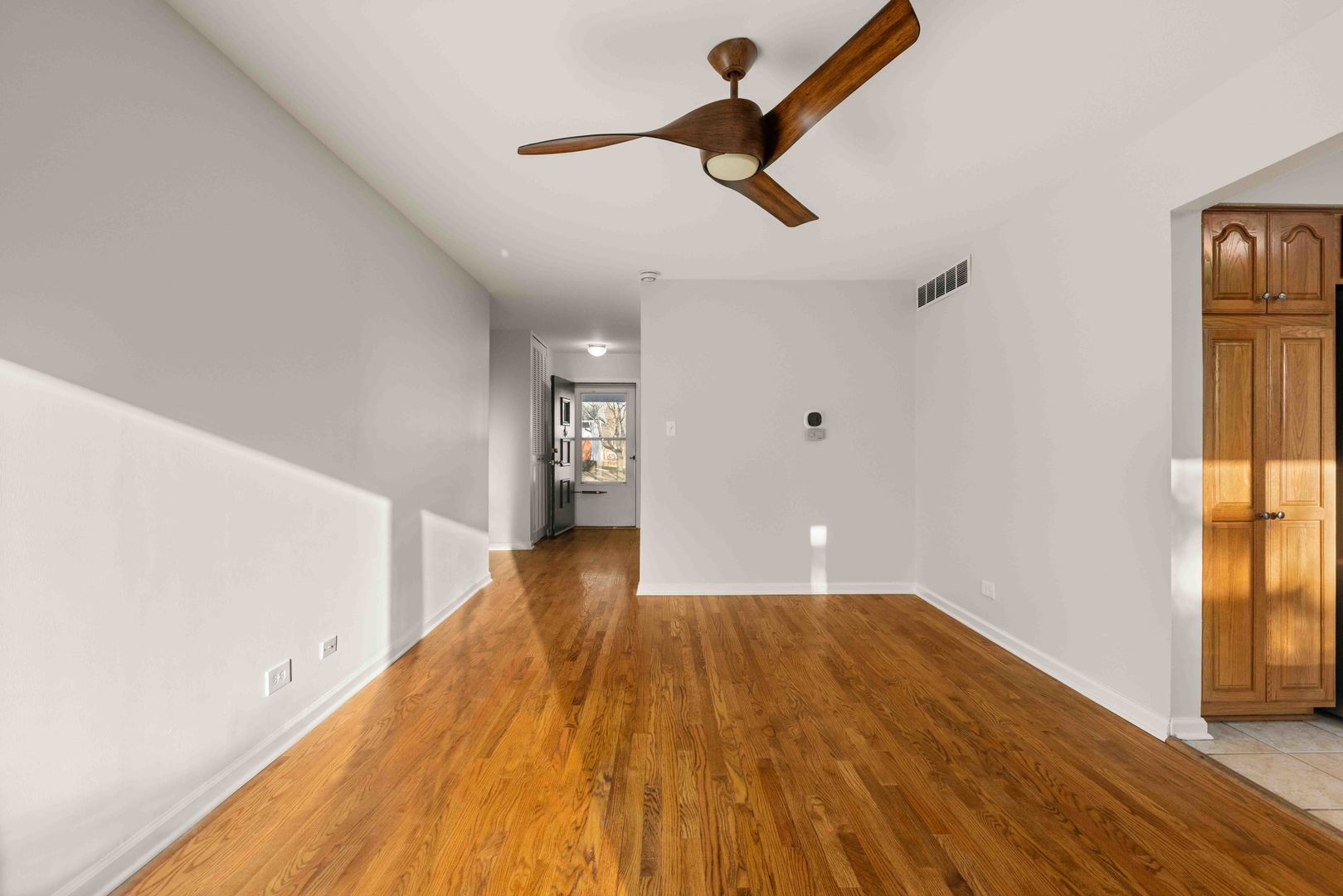 228 N Dean Drive Property Photo 7