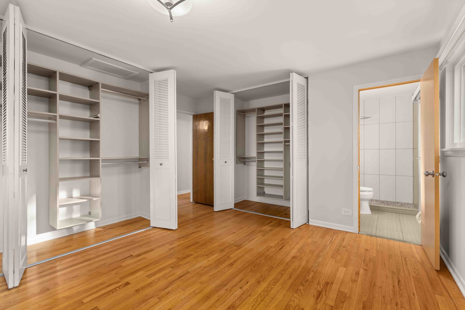 228 N Dean Drive Property Photo 13