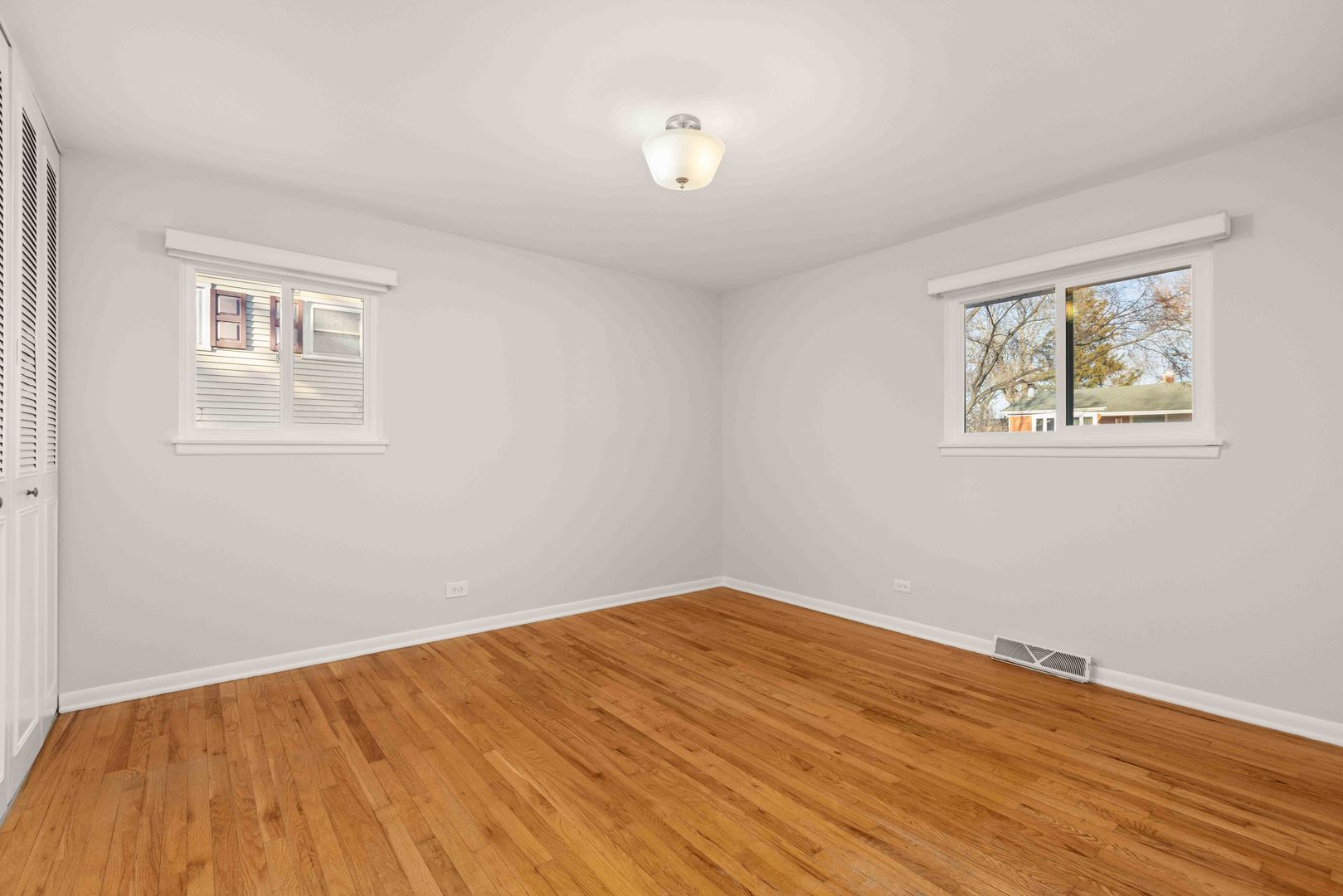 228 N Dean Drive Property Photo 15