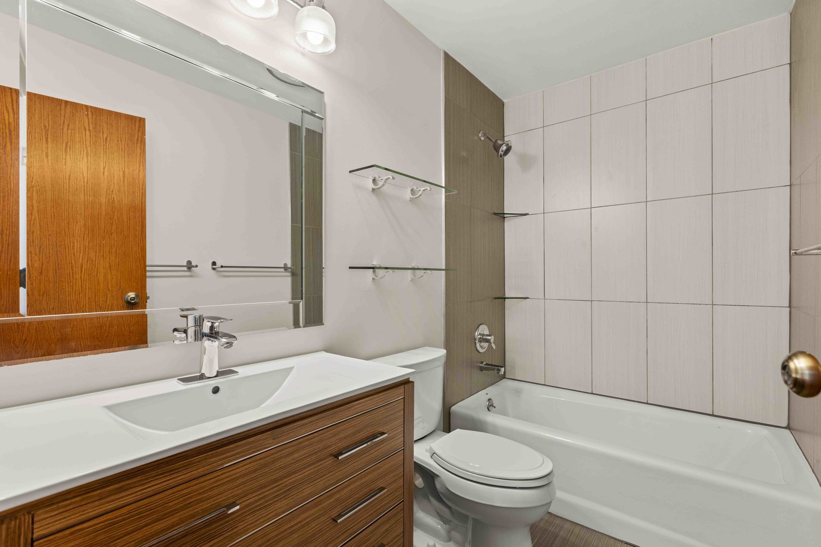 228 N Dean Drive Property Photo 16
