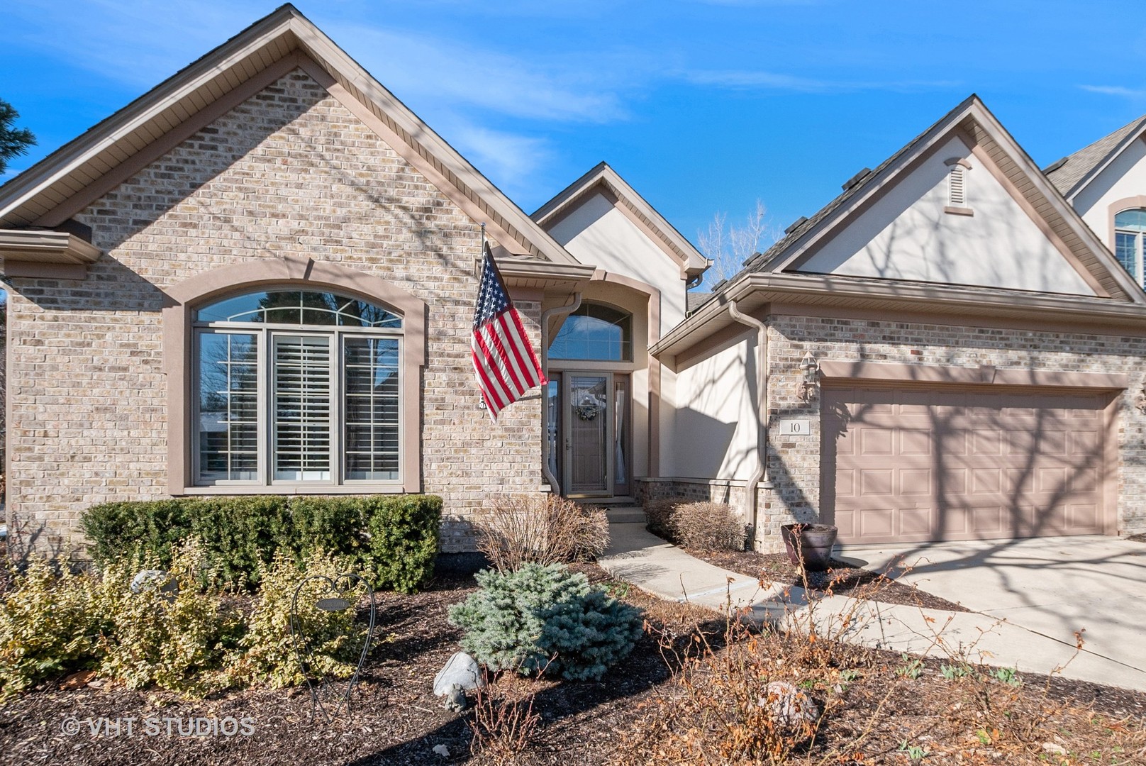 10 Laughry Lane Property Photo