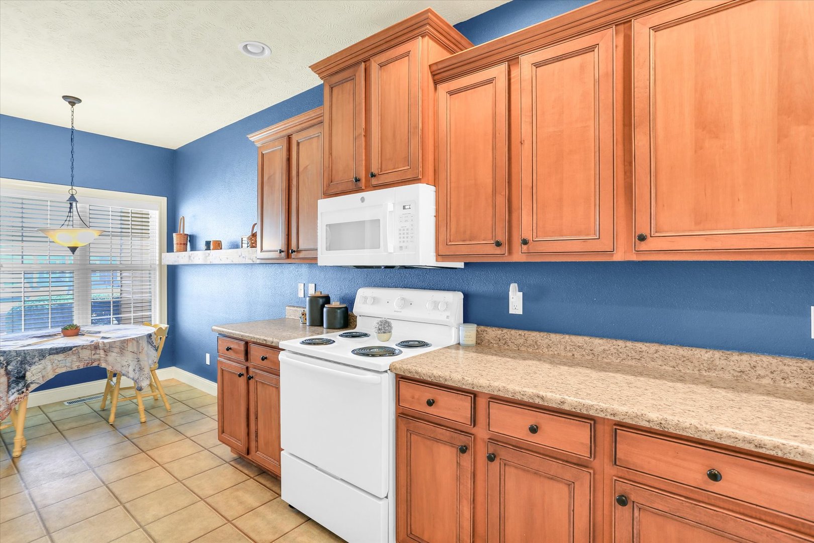 3324 Boulder Ridge Drive Property Photo 11