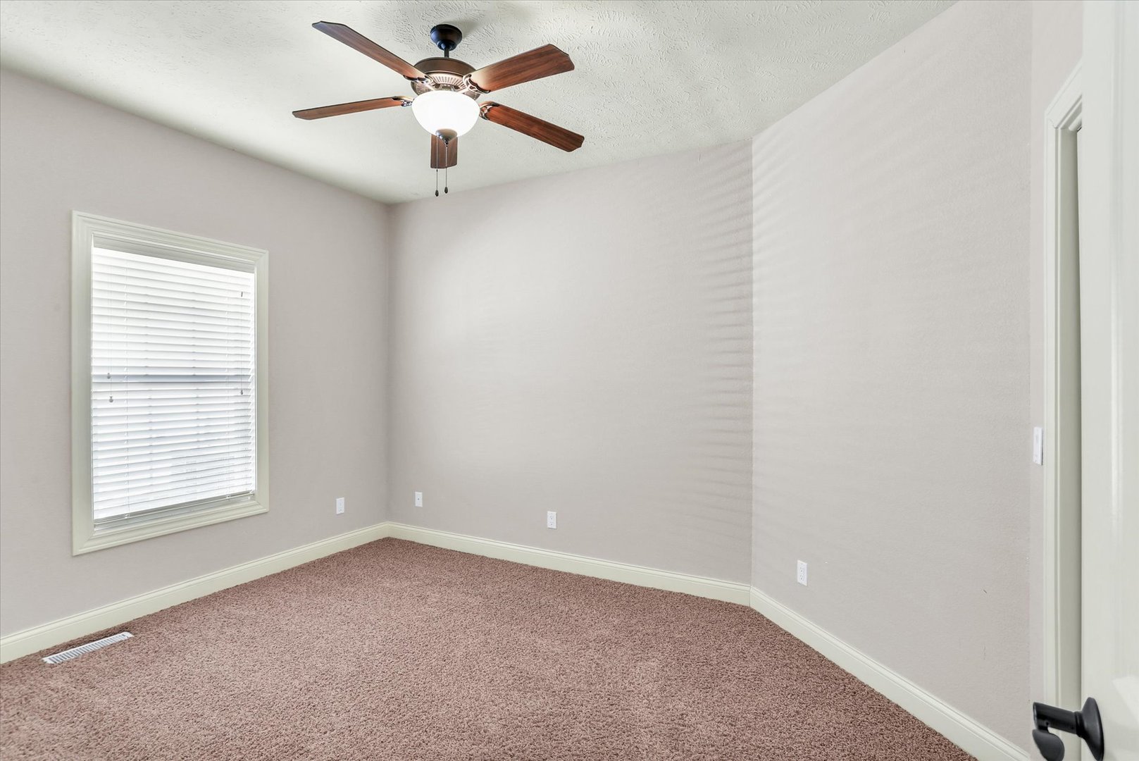 3324 Boulder Ridge Drive Property Photo 29