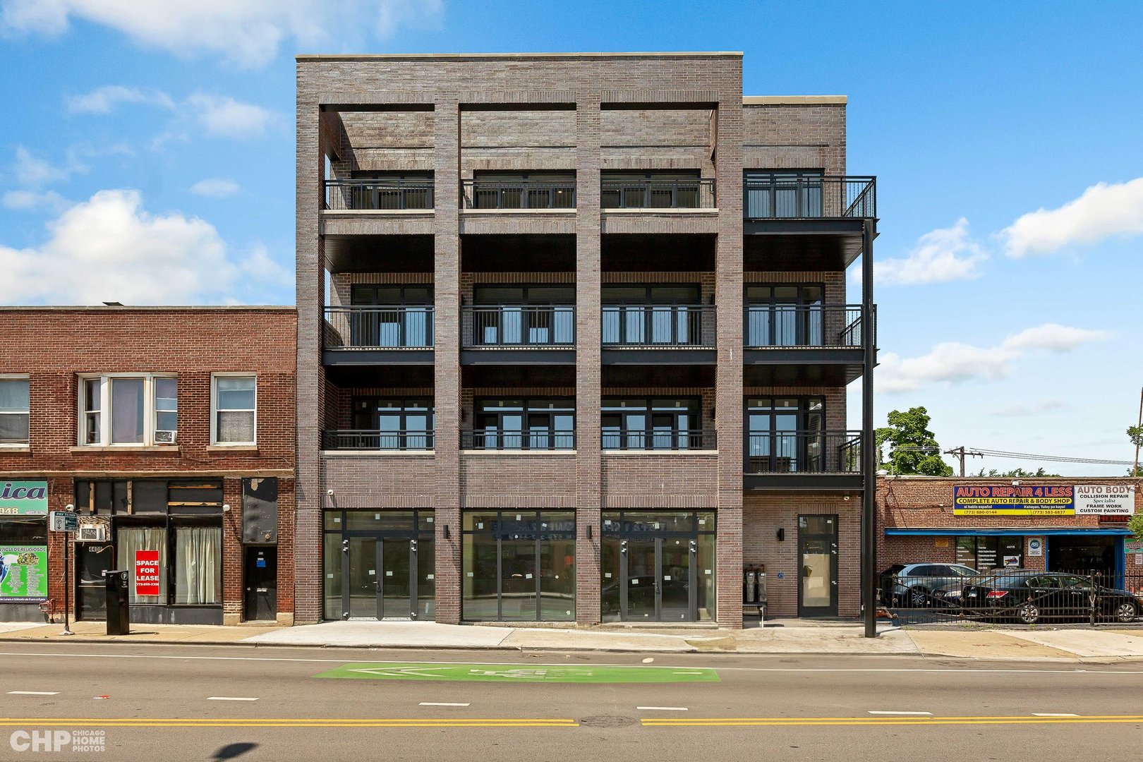 4414 N Kedzie Avenue Property Photo 1