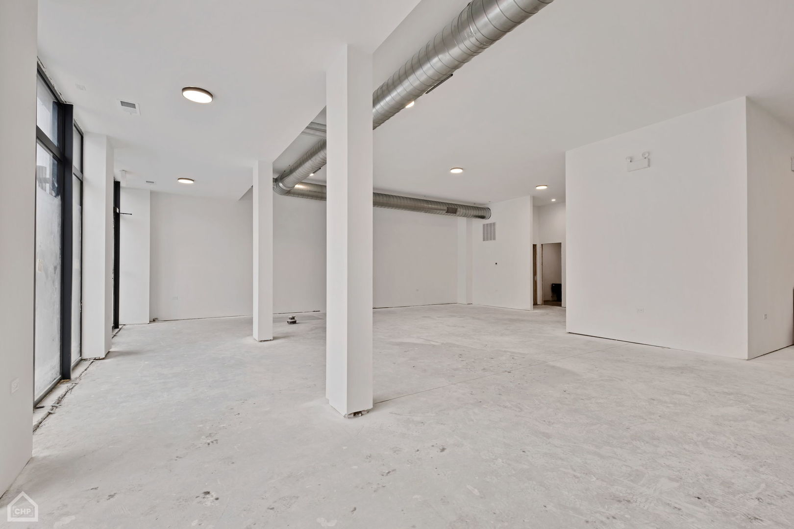4414 N Kedzie Avenue Property Photo 4