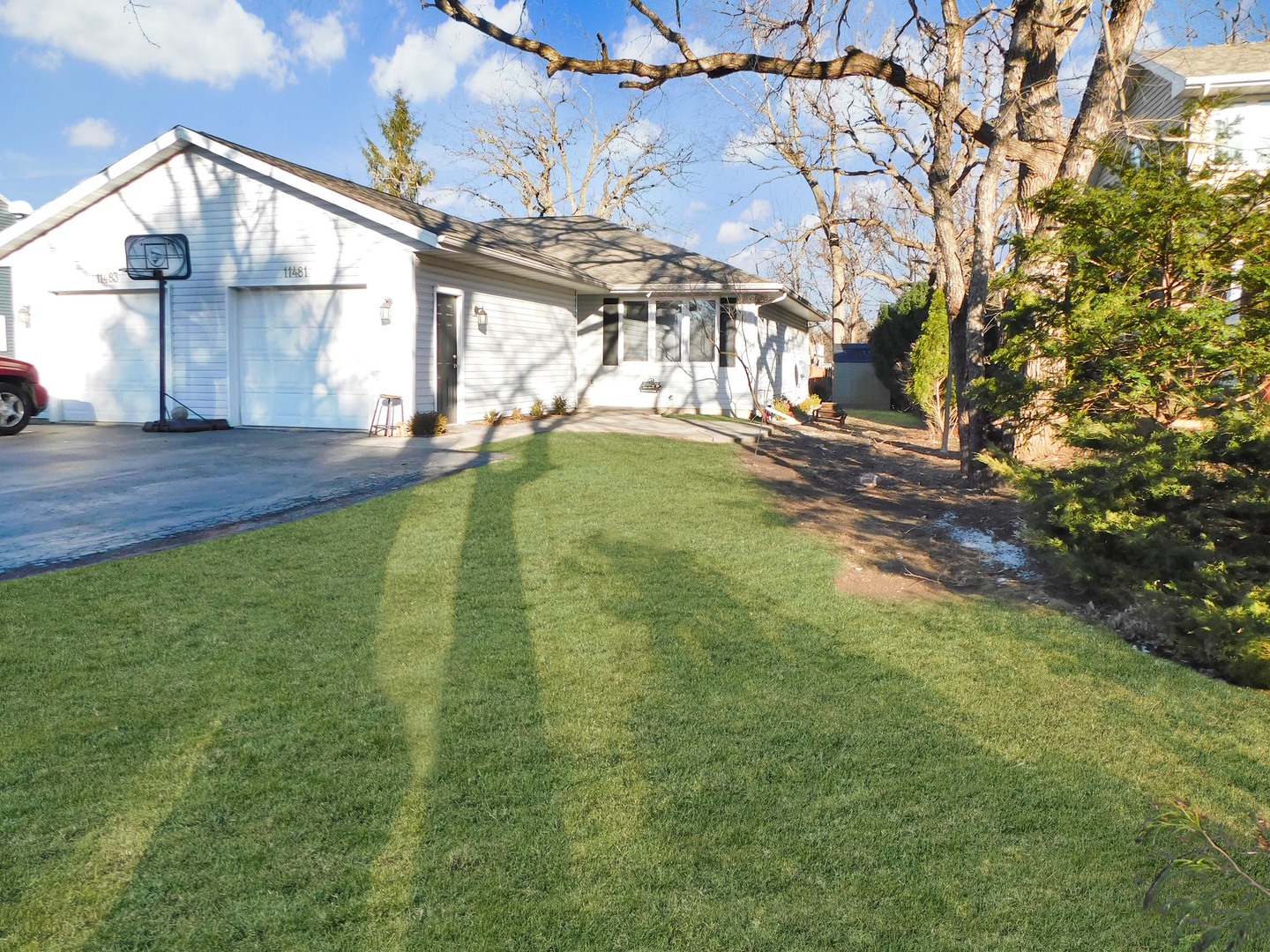 11481 Edgemere Terrace Property Photo 3
