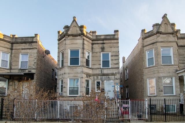 4947 W Huron Street Property Photo 1