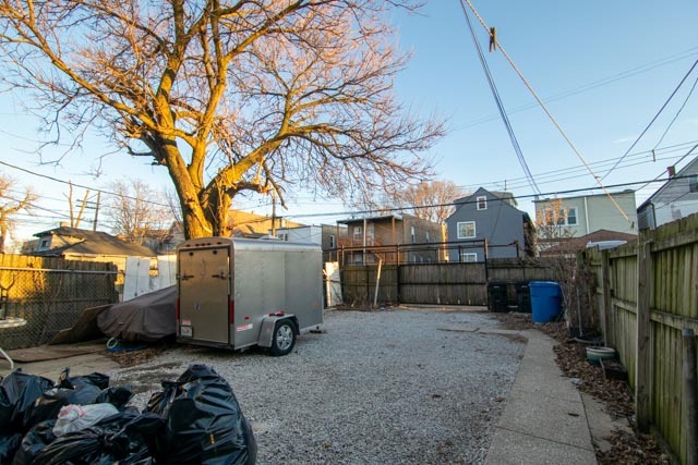 4947 W Huron Street Property Photo 18