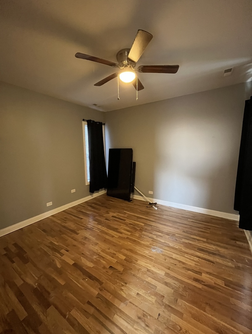 11146 S Vernon Avenue Property Photo 6
