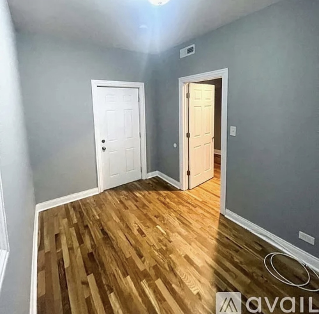 11146 S Vernon Avenue Property Photo 14