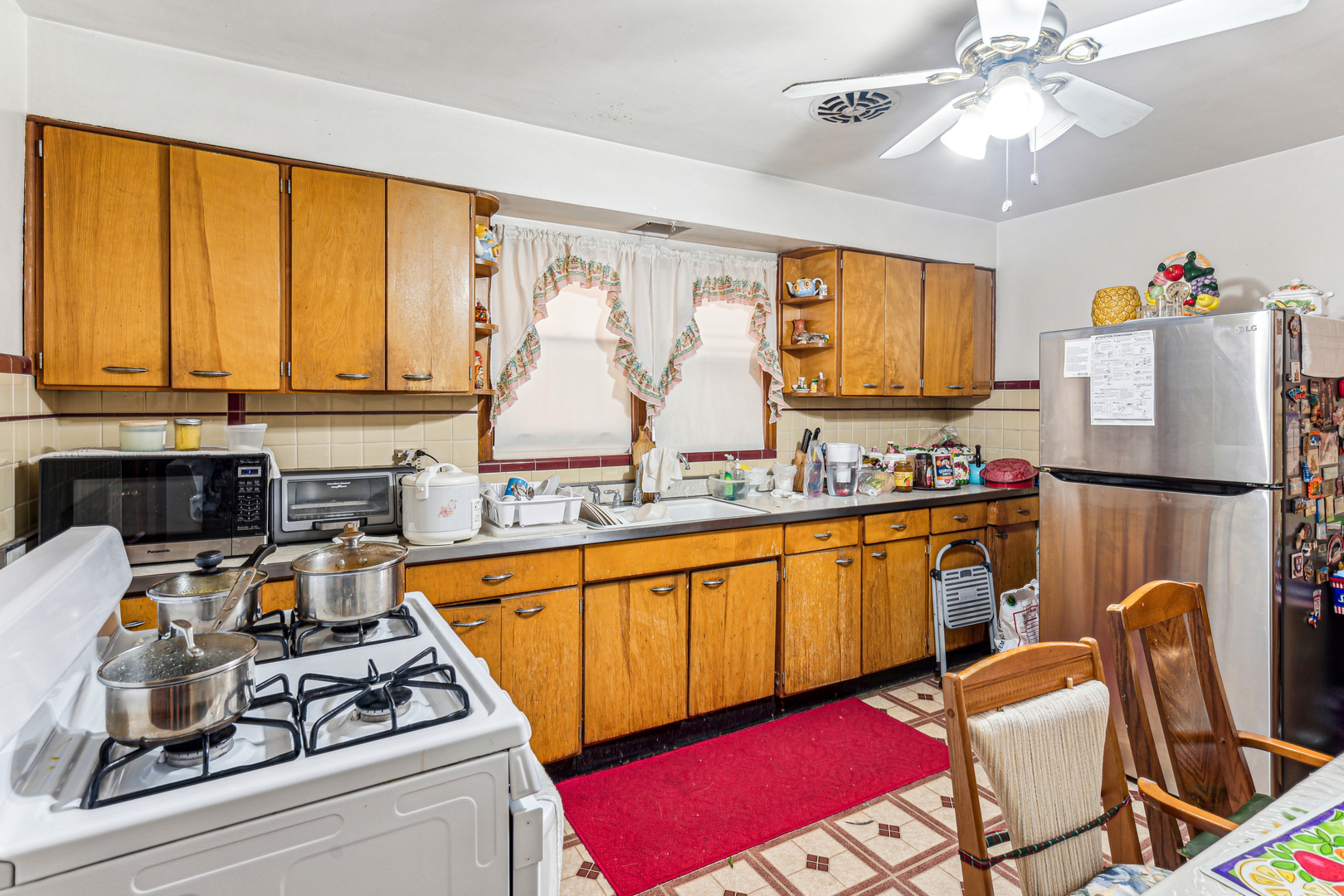 2839 N Austin Avenue Property Photo 9