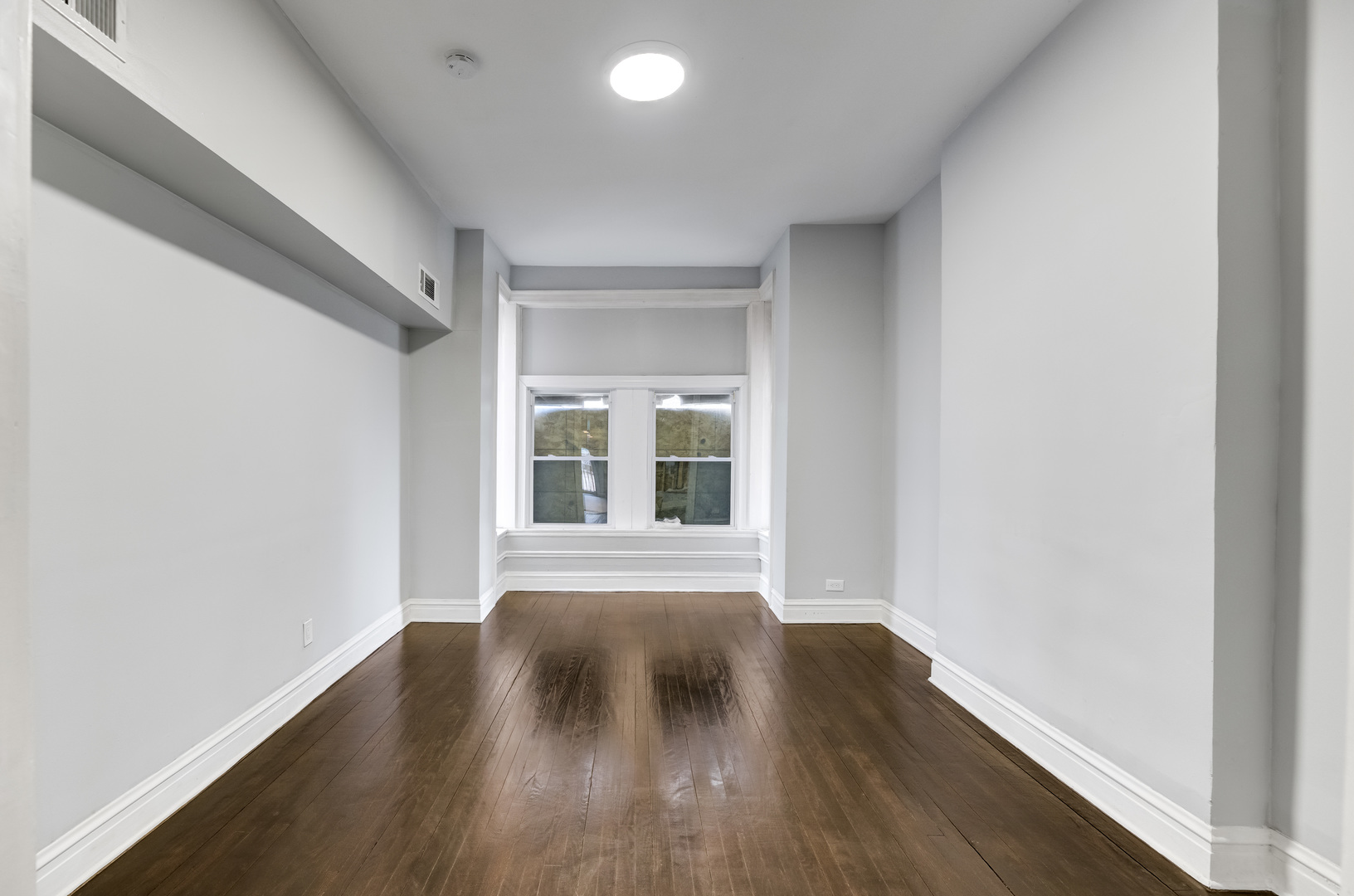 3018 W Flournoy Street Property Photo 2