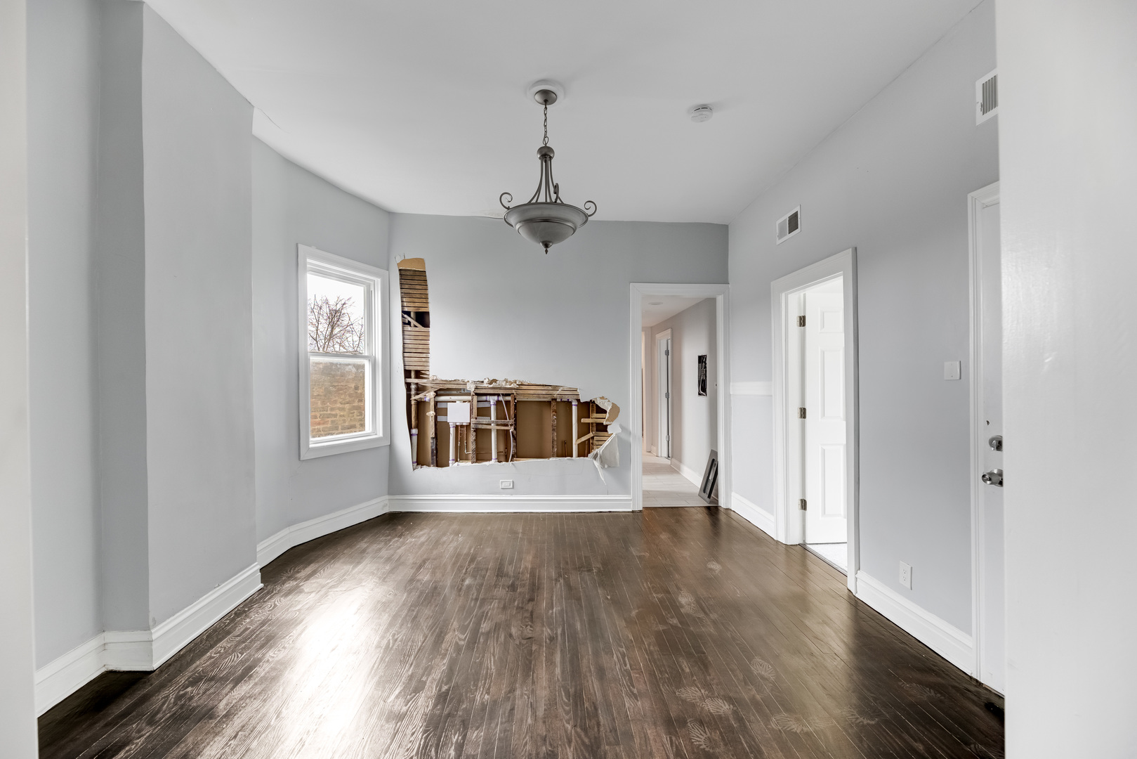 3018 W Flournoy Street Property Photo 8
