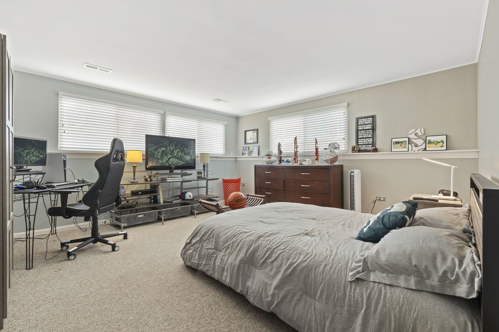 5109 Johnson Avenue Property Photo 29
