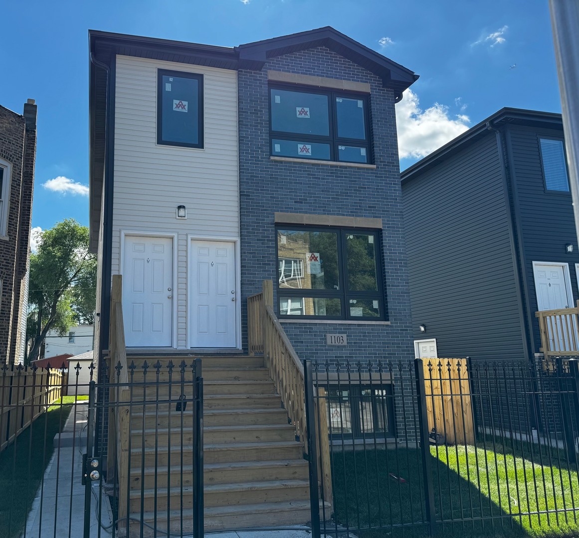 4229 W Augusta Boulevard Property Photo 2
