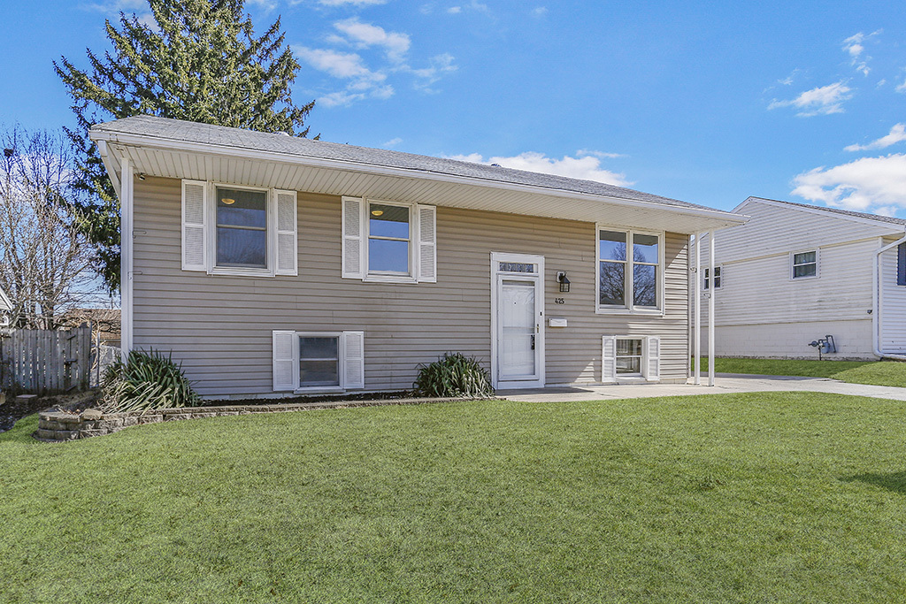 425 Kingston Drive Property Photo